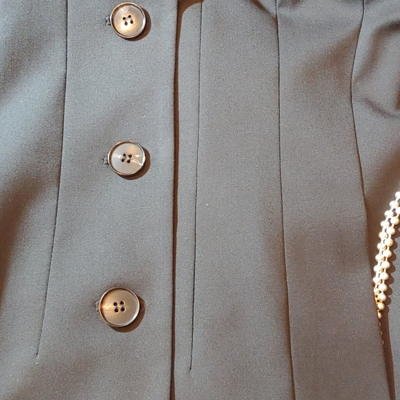 Lafayette 148 Gorgeous Timeless Black Pant Suit - Picture 8 of 8